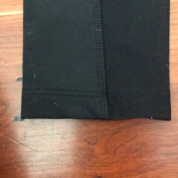 This is work out leggings from Pink - Picture 6 of 6